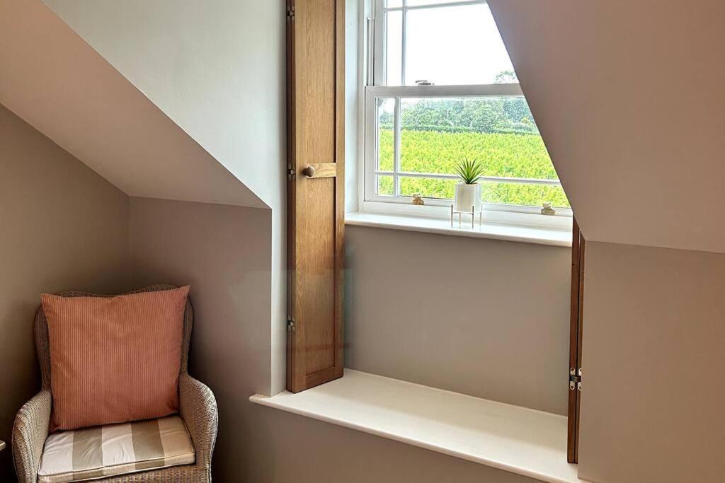 Vineyard Country Cottage Llanerch-Aeron Exterior photo